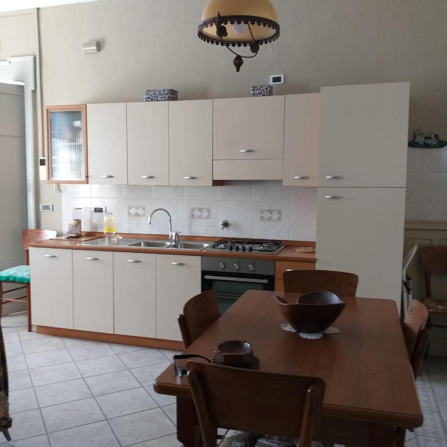 Ferienwohnung Dimora Palma Di Barolo Exterior foto