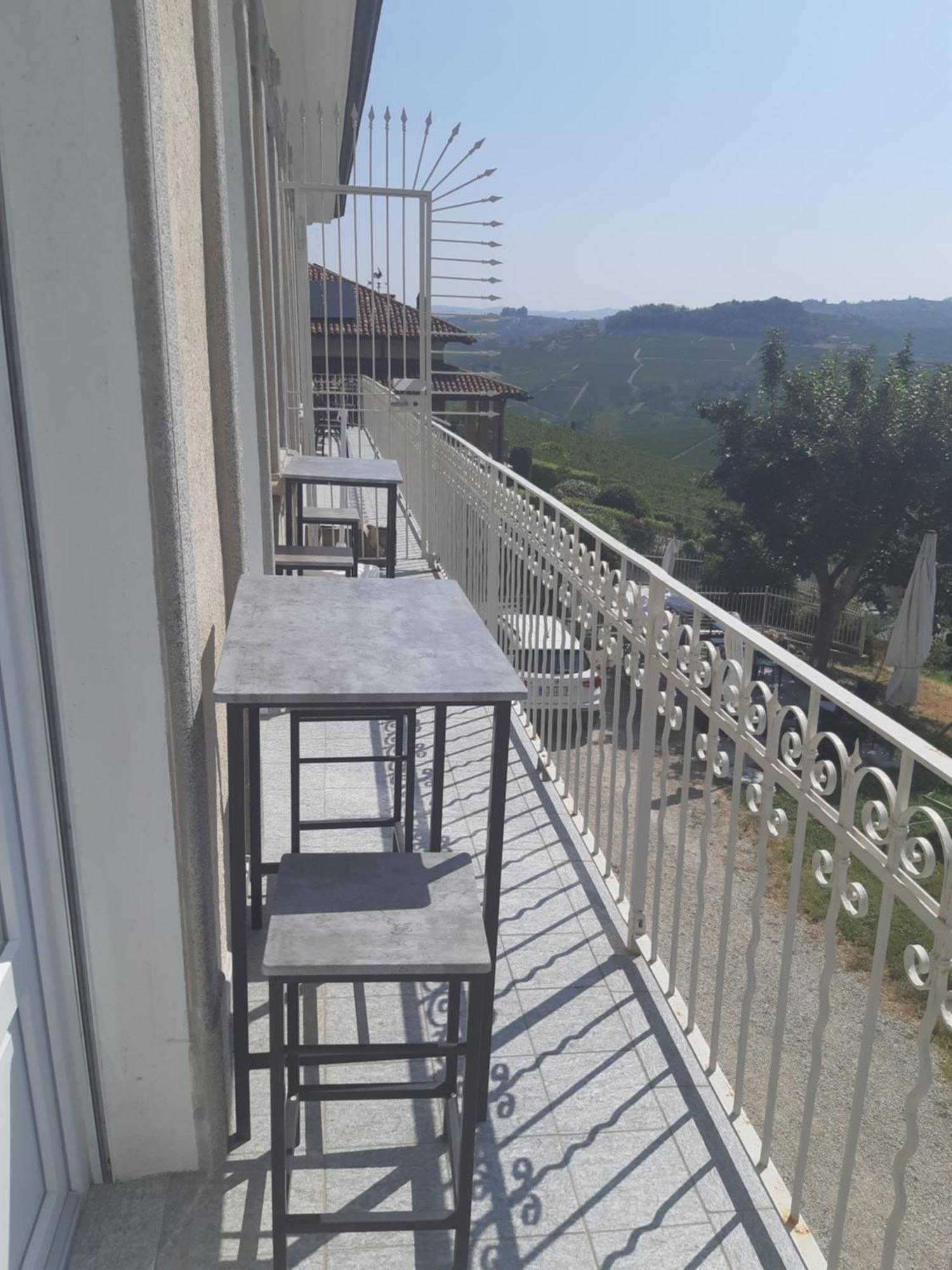 Ferienwohnung Dimora Palma Di Barolo Exterior foto